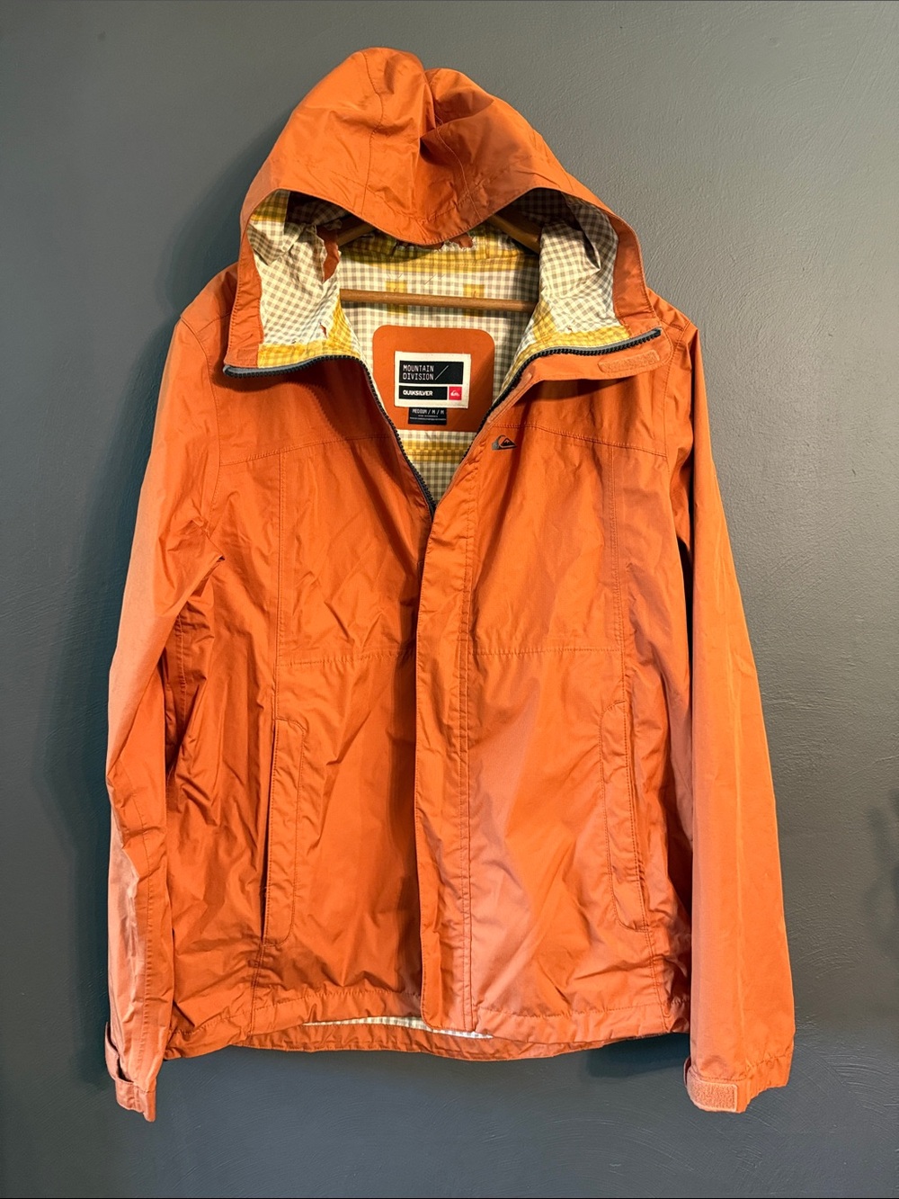 Men's Quiksilver Shell Hooded Jacket - Lightweight Performance AS IS